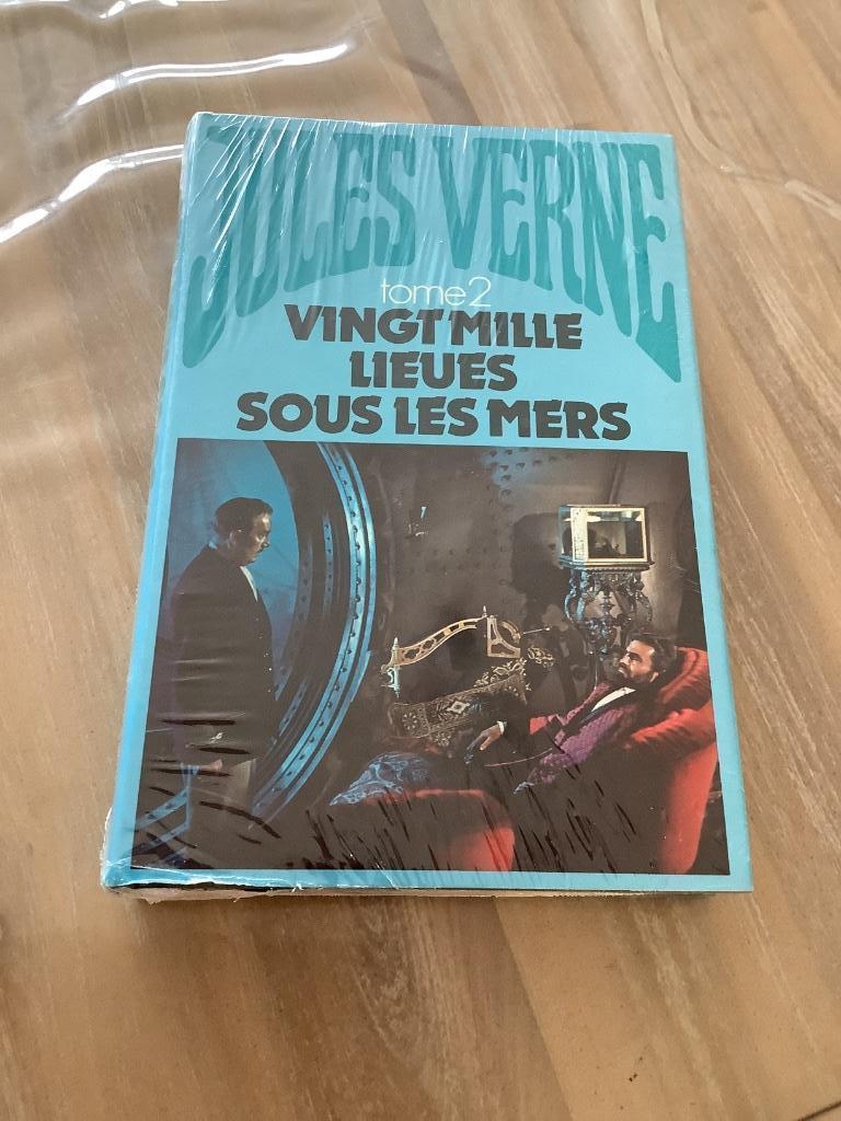 Livre Vingt mille lieues sous les mers tome 2 Jules Verne, Livres, Enlèvement ou Envoi, Neuf, Jules Verne, Europe autre
