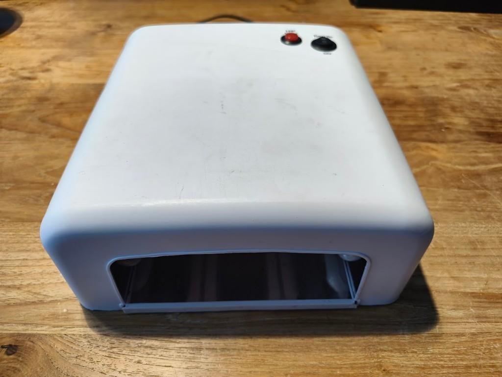 UV Nageldroger 36w 365nm, Elektronische apparatuur, Persoonlijke Verzorgingsapparatuur, Zo goed als nieuw, Hand- en Voetverzorging