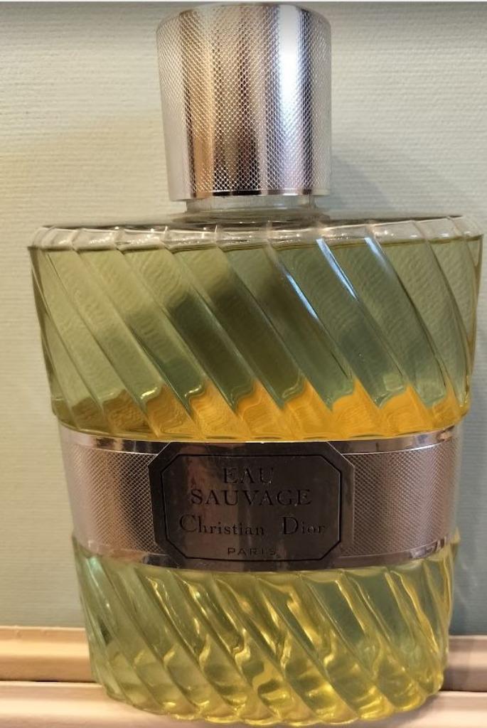 Factice EAU SAUVAGE, Enlèvement, Comme neuf