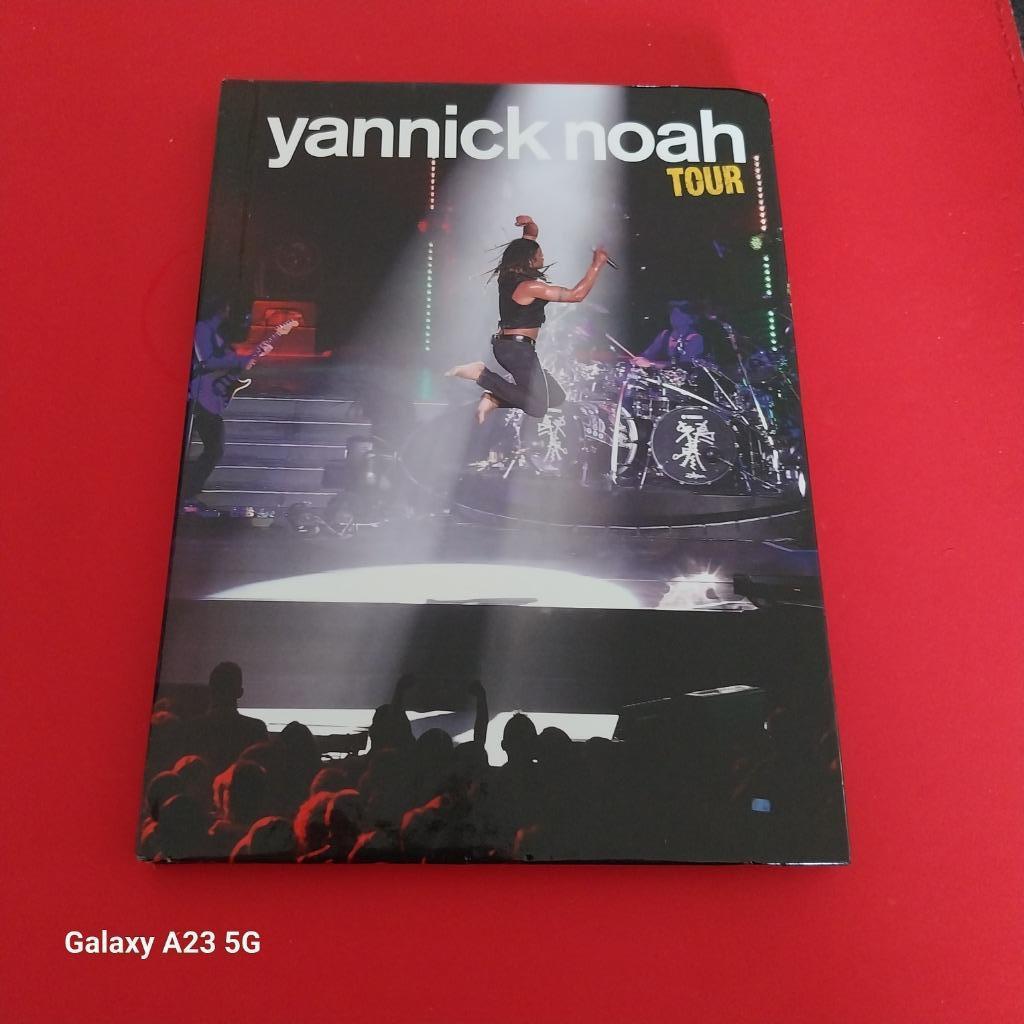 Coffret 2 DVD+livret "Yannick Noah tour, Tous les âges, Coffret, Comme neuf, Enlèvement