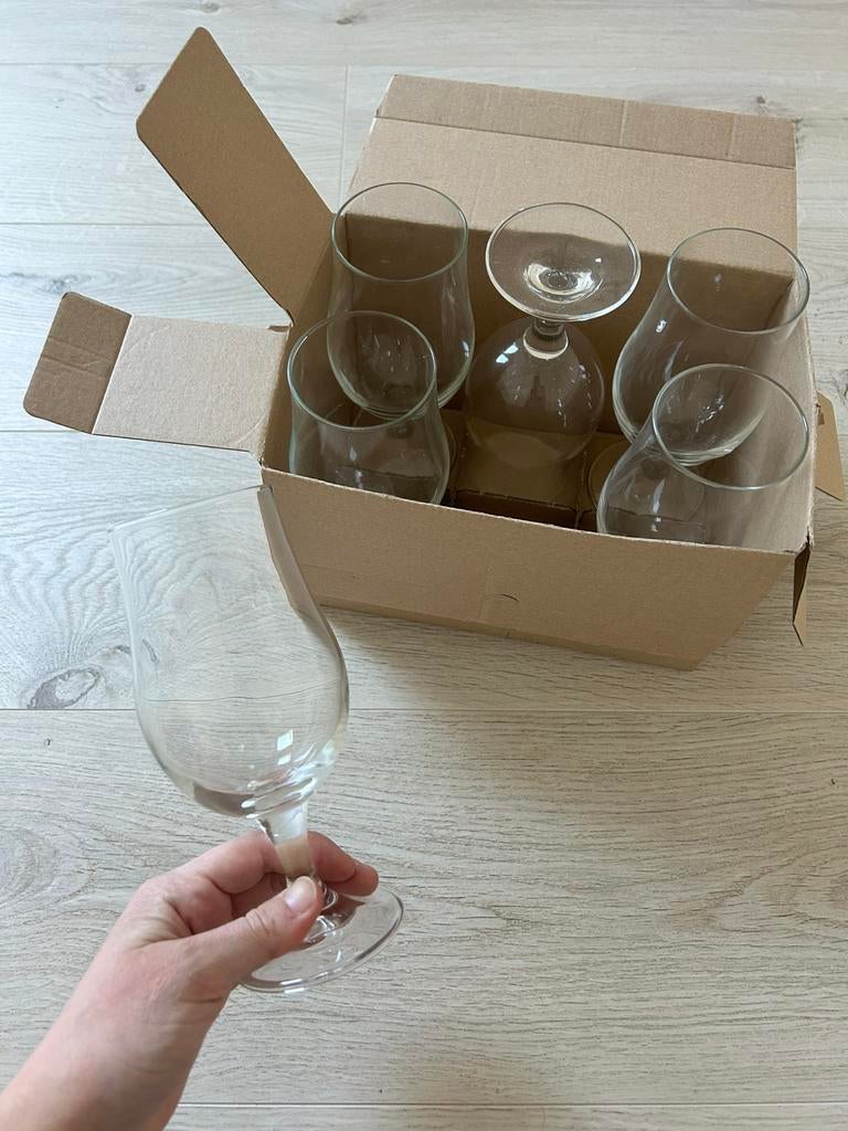 6 bierglazen, Ophalen, Zo goed als nieuw