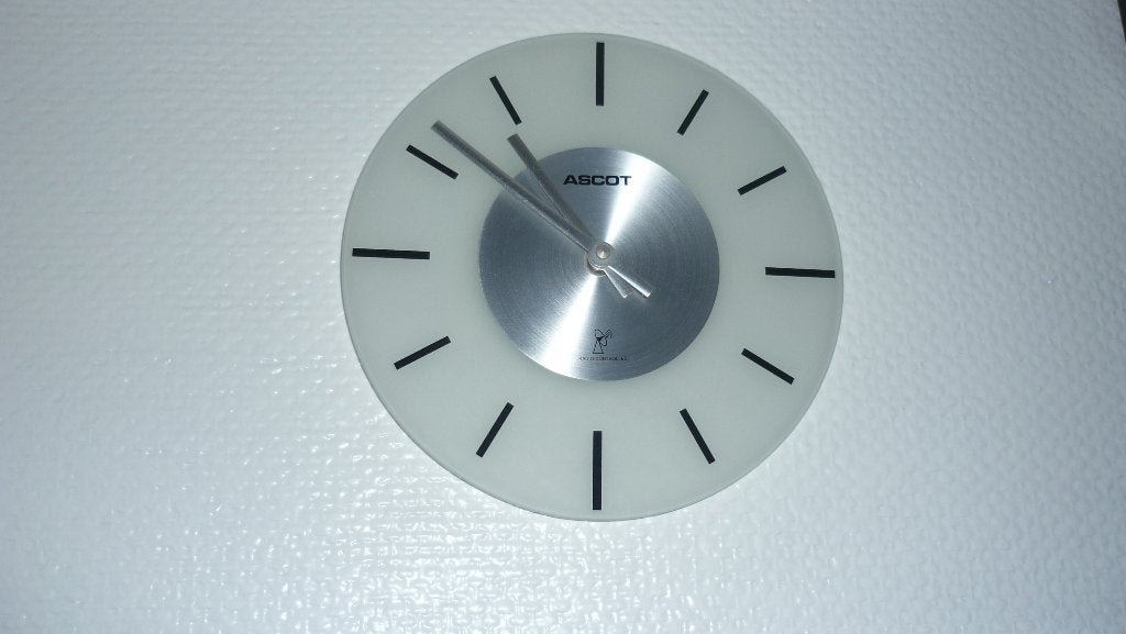 Wandklok, Ophalen, Wandklok, Stil uurwerk, Analoog