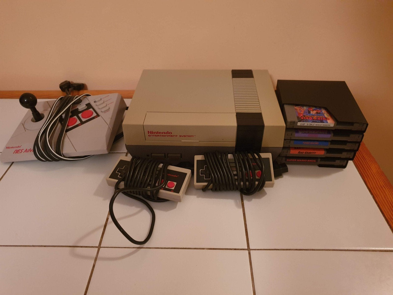 Nintendo NES original, 2 manette, 5 jeux, Games en Spelcomputers, Spelcomputers | Nintendo NES, Ophalen, Met 2 controllers