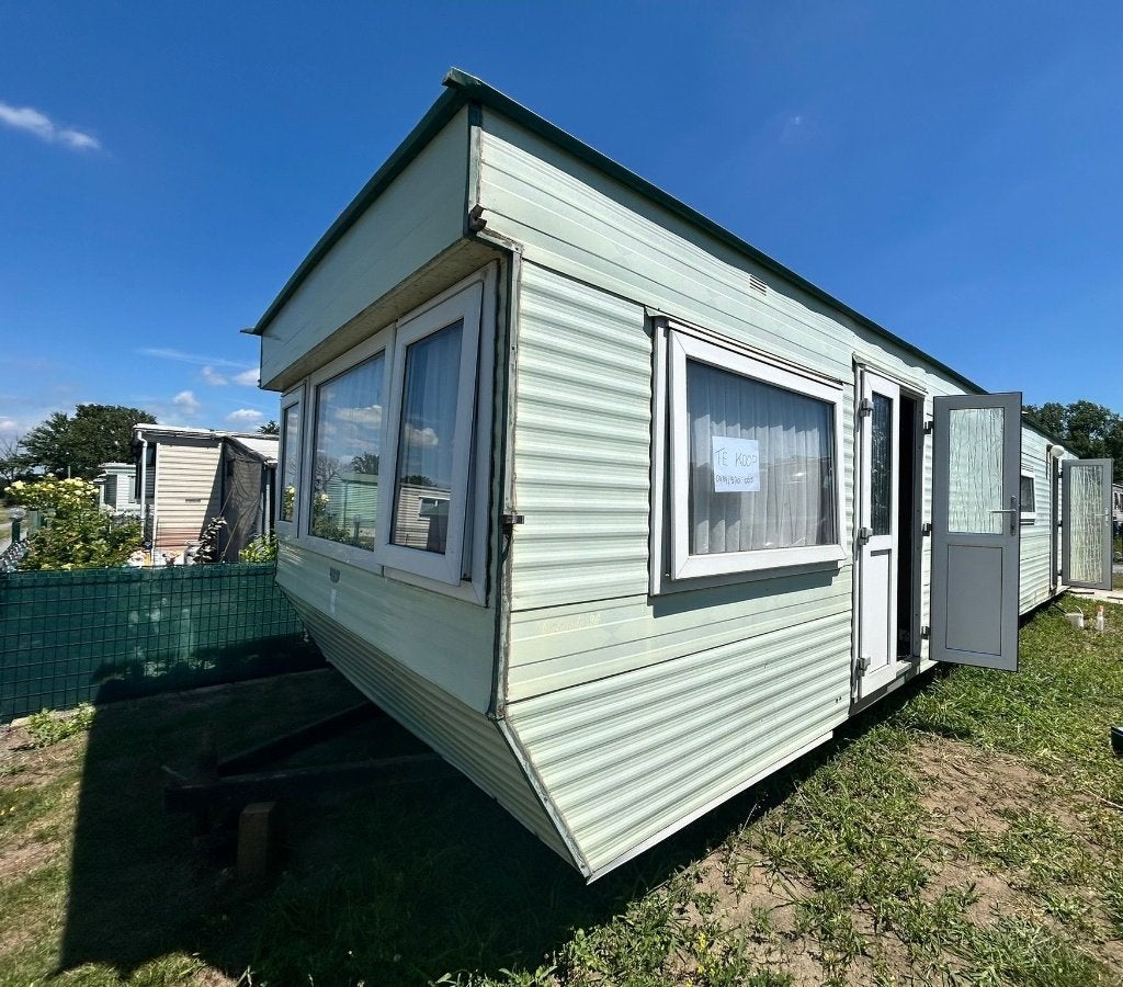 Ruime stacaravan op Camping Het Heultje, Caravans en Kamperen, Stacaravans, Tot en met 3
