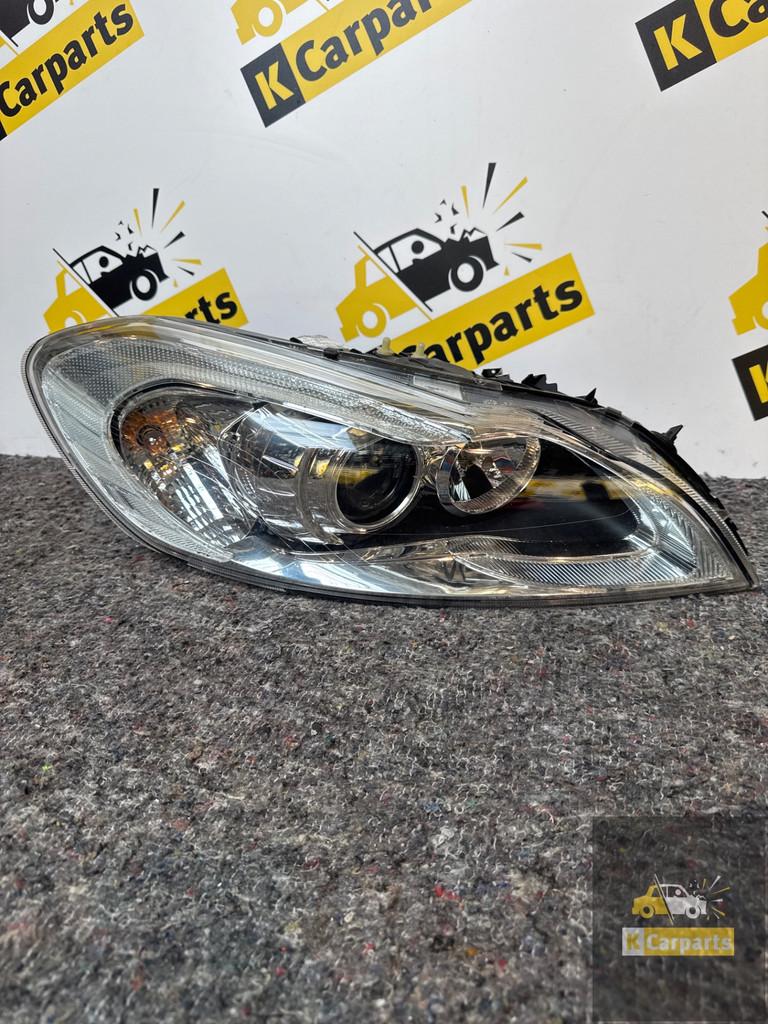 Phare avant droit d'origine Volvo C70 31299753, Gunnar Engellaus vag 8
405 31  Gothenburg, SE, Info@volvocars.com, Volvo Car Corporation