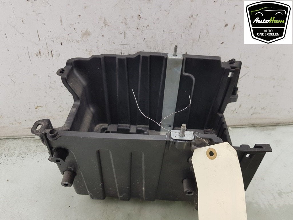 BAC A BATTERIE Ford Fiesta 7 (|H1BB10723AC|2124431|), Utilisé, Ford