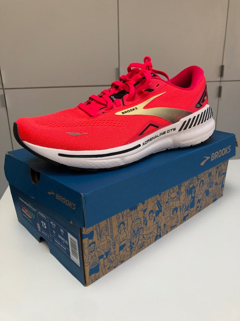 Brooks glycerin gts 23 maat 45,5, Sport en Fitness, Loopsport en Atletiek, Ophalen, Nieuw, Hardlopen, Hardloopschoenen