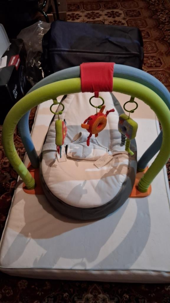 Siège Doomoo avec arceau de jeu, Enlèvement, Comme neuf, Autres marques, Avec ceinture(s)