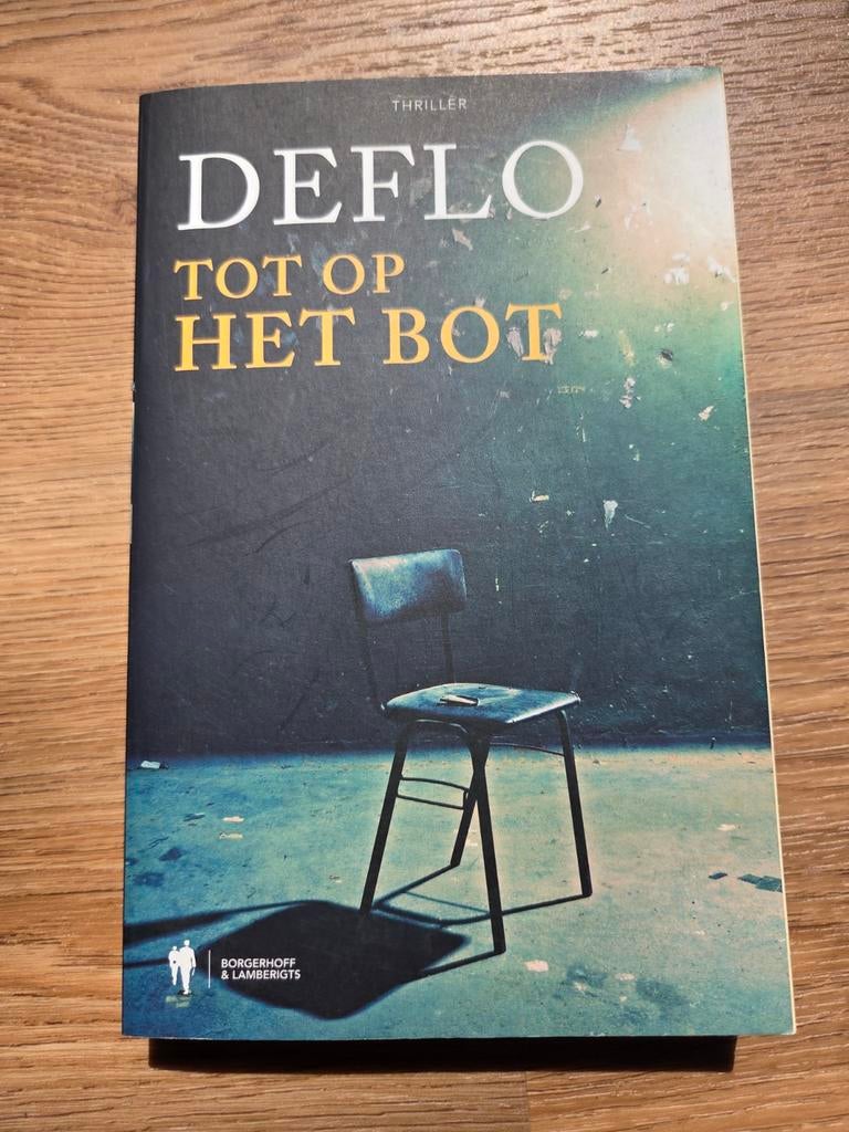 Deflo - Tot op het bot, Ophalen