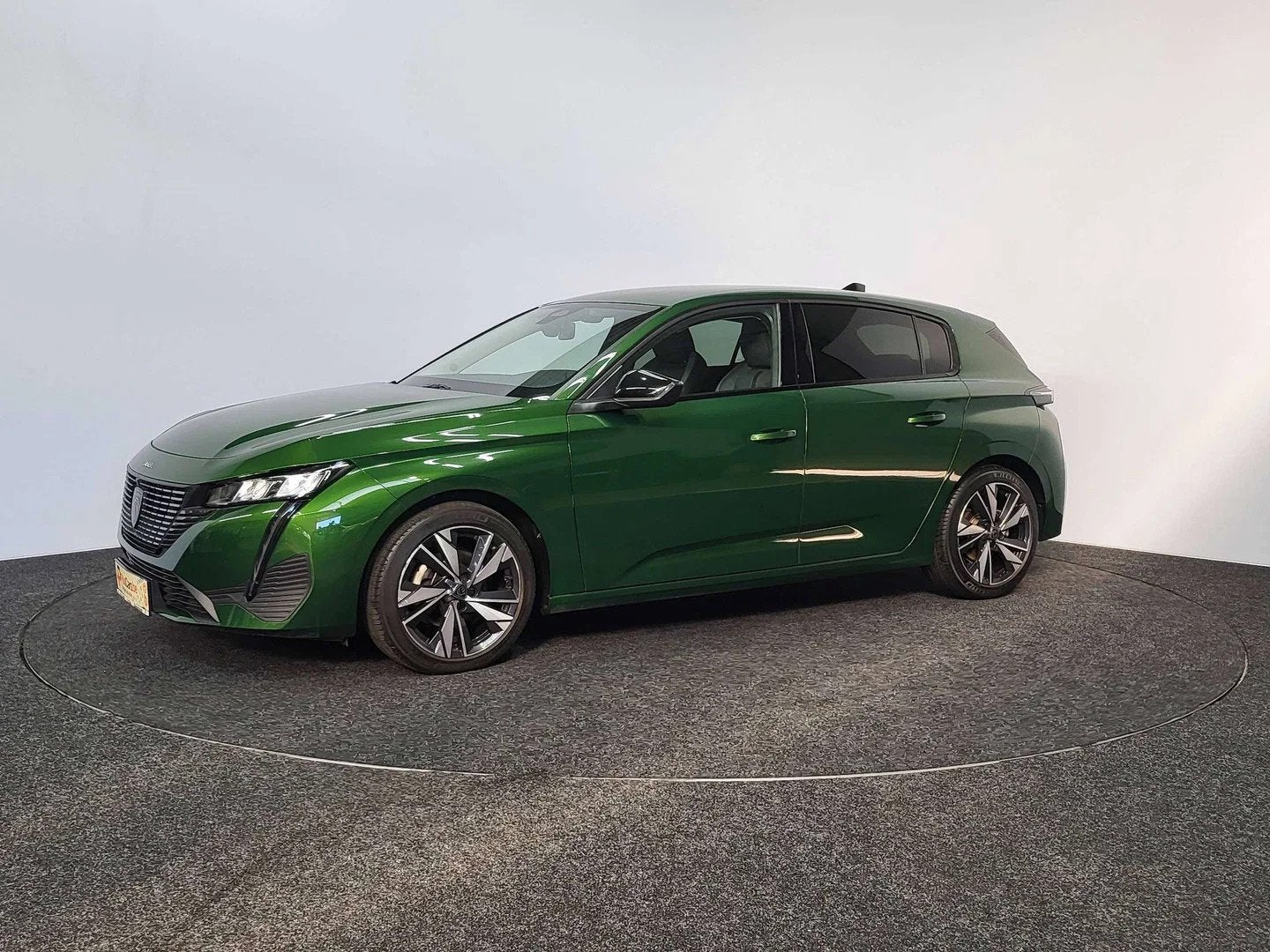 Peugeot 308 1.2 PureTech Allure | 2023 | 45.517 km | Automaa, Auto's, Automaat, Gebruikt, 1199 cc, Adaptive Cruise Control