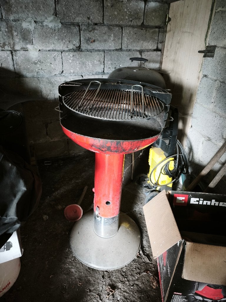 barbecue à charbon de la marque Barbecook modèle rouge, Jardin & Terrasse, Enlèvement, Utilisé, Barbercook