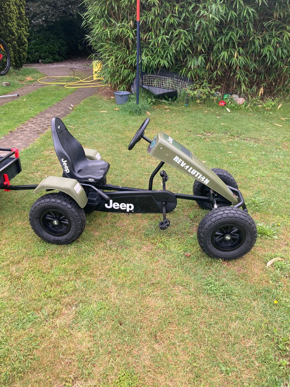 Berg jeep revolution, Enfants & Bébés, Jouets | Extérieur | Go-cart & Cuistax, Enlèvement, Comme neuf, Berg, Avec chariot ou remorque