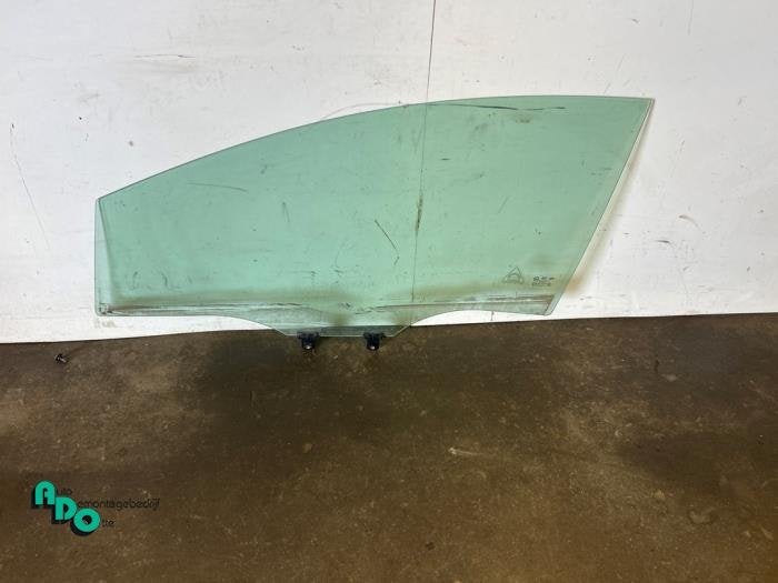Vitre portière 4portes avant gauche d'un Kia Rio (Rio 12-), Kia, -, 3 mois de garantie, Utilisé