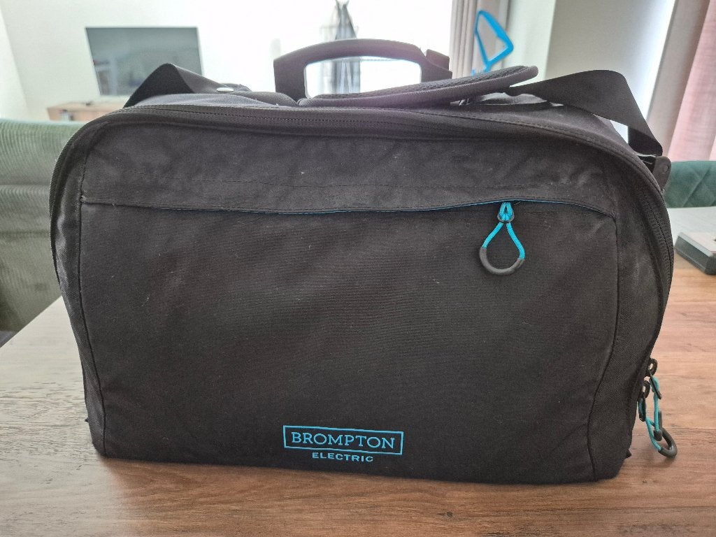 City Bag for Brompton Electric, Enlèvement