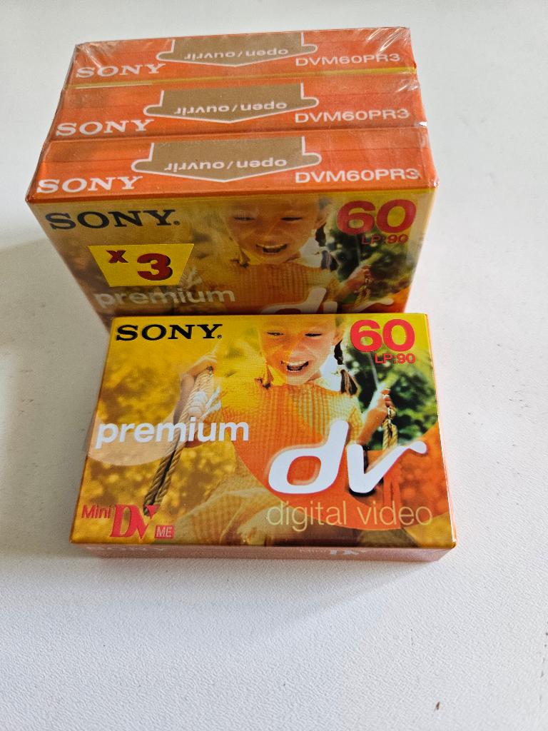 Cassettes mini-dv, Neuf, Enlèvement, Autres types, Sony