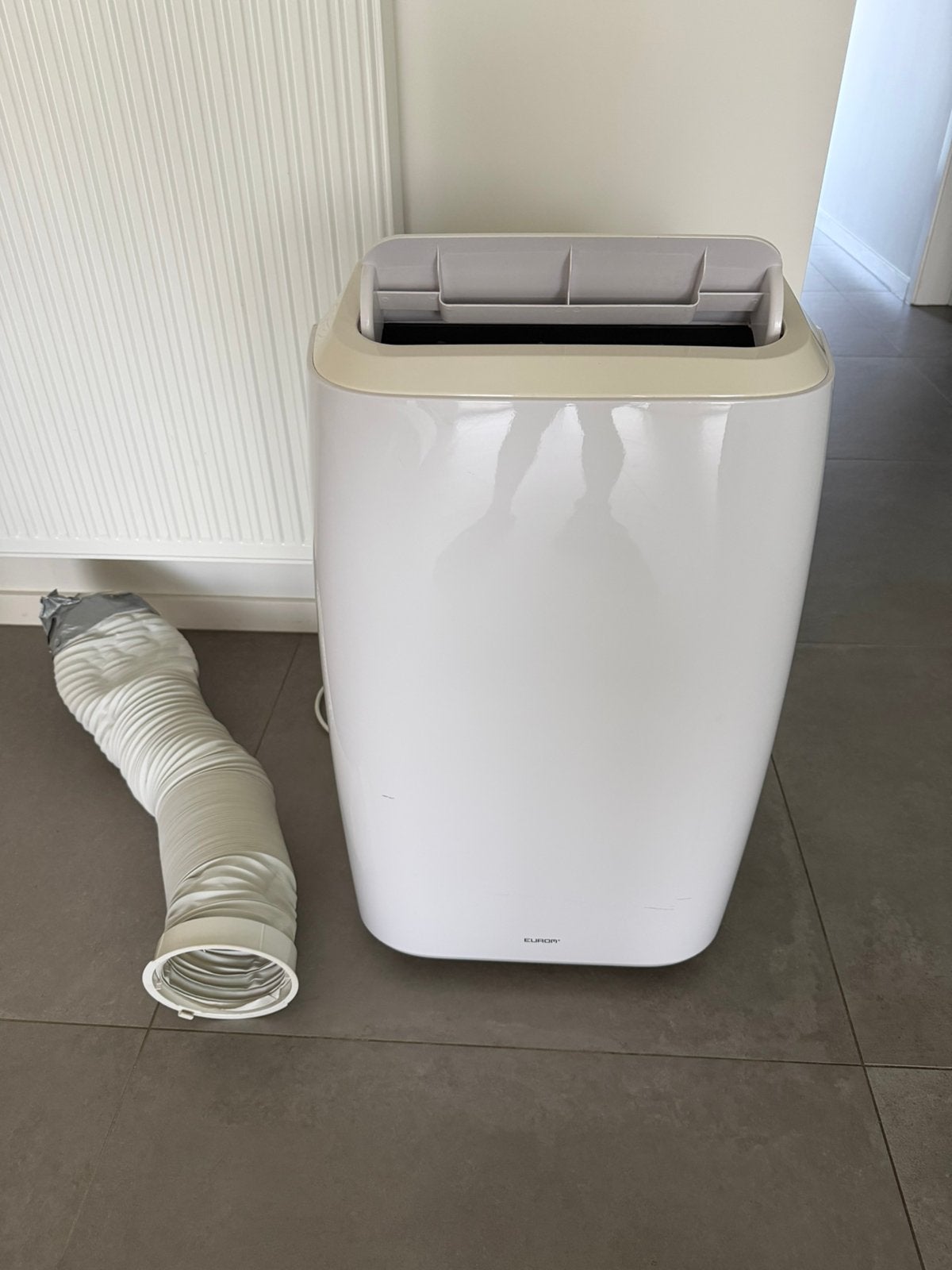 Eurom coolsilent 100 wifi, Ophalen, Zo goed als nieuw, Mobiele airco