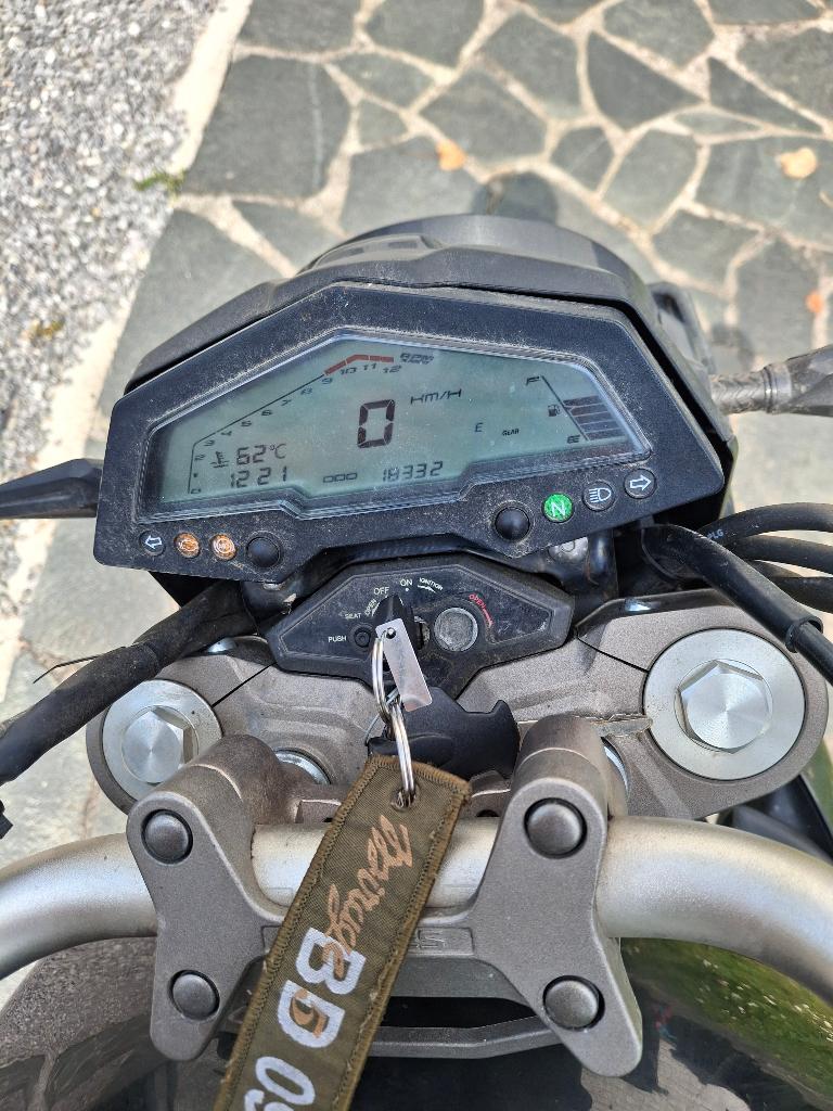 Zontes scrambler 125, Motos, Enlèvement, 1 cylindre, 12 à 35 kW