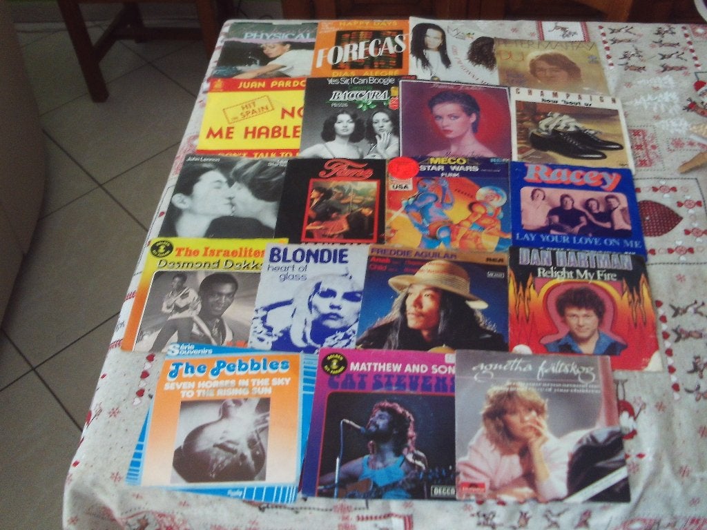 45 Retro Vinyl singles met pop en rock jaren 70-80, Ophalen of Verzenden, Zo goed als nieuw, Pop