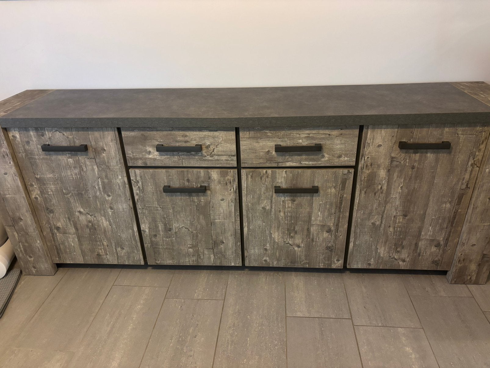 Dressoir + eettafel + 3 spiegels te koop – €100, Huis en Inrichting, Ophalen, Gebruikt