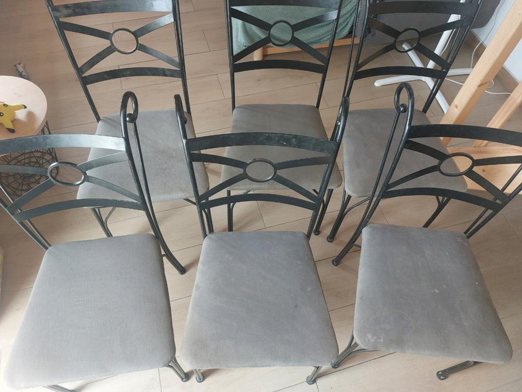 6 smeedijzeren stoelen, Ophalen