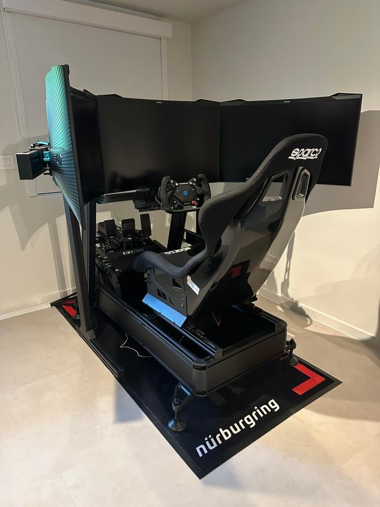 High-end sim racing setup Simucube / SimLab / triple screen, Ophalen, Zo goed als nieuw