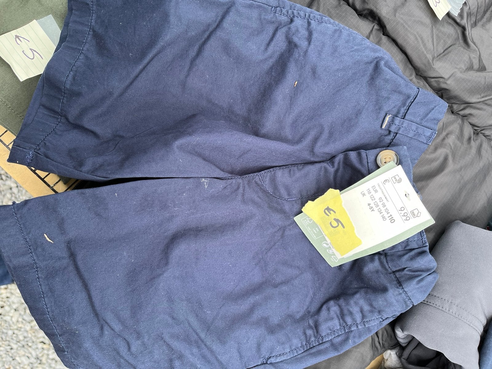 Kindershort maat 110, Kinderen en Baby's, Kinderkleding | Maat 110, Ophalen, Nieuw
