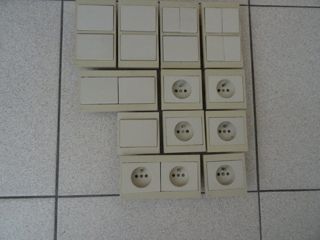 Nico schakelmateriaal, Ophalen, Gebruikt