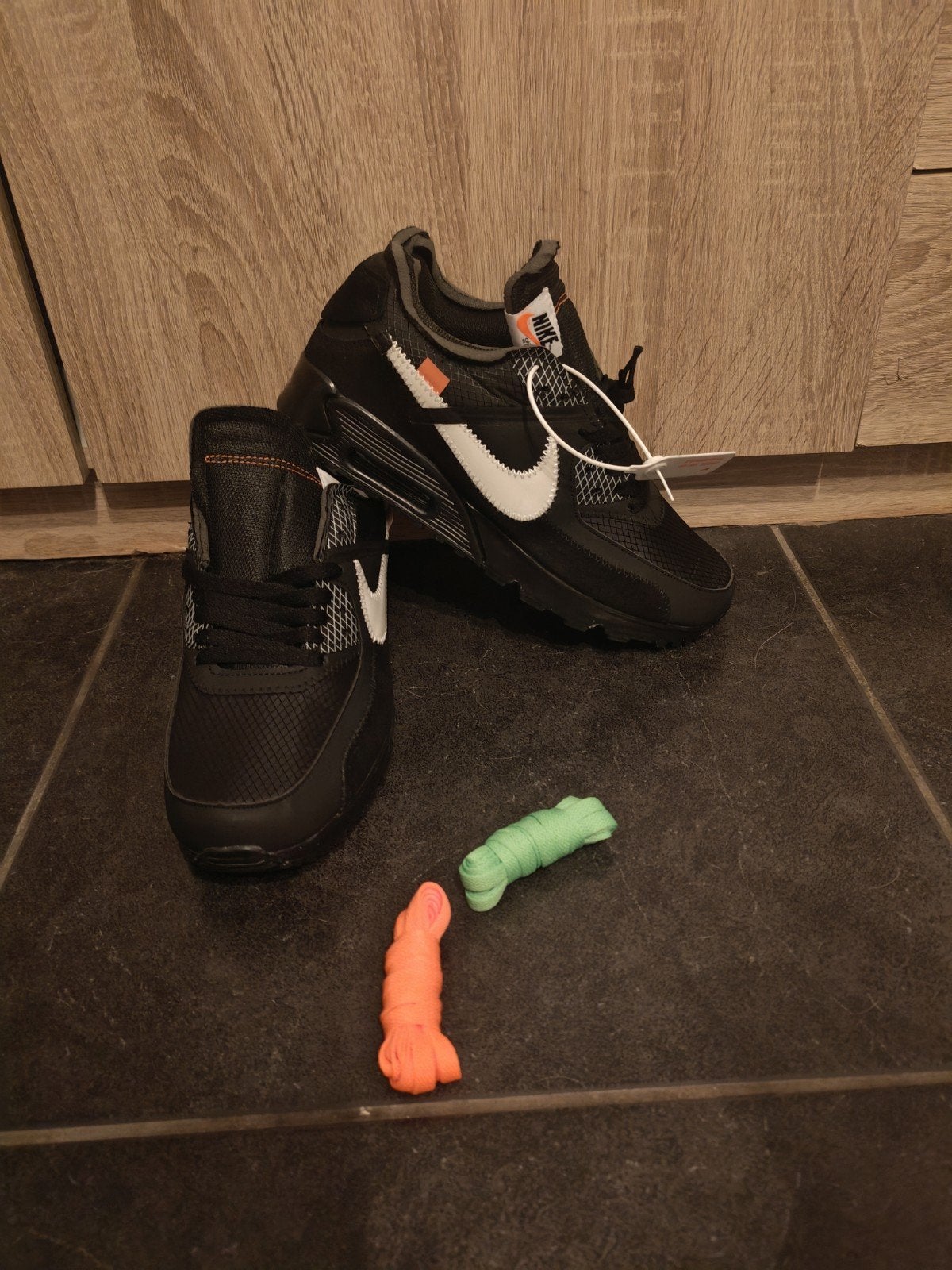 paire de chaussures hommes, Neuf, Sans marque, Enlèvement ou Envoi, Baskets
