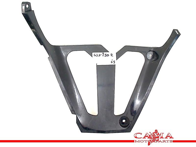 V-KAP BINNENKUIP GSX R 750 2004-2005 (GSXR750 K4 / K5), Motoren, Dhr. S. di Majo, Gebruikt, Info@cama-motorparts.nl, P.J. Troelstraweg 8 8
3144 CX  MAASSLUIS, NL
