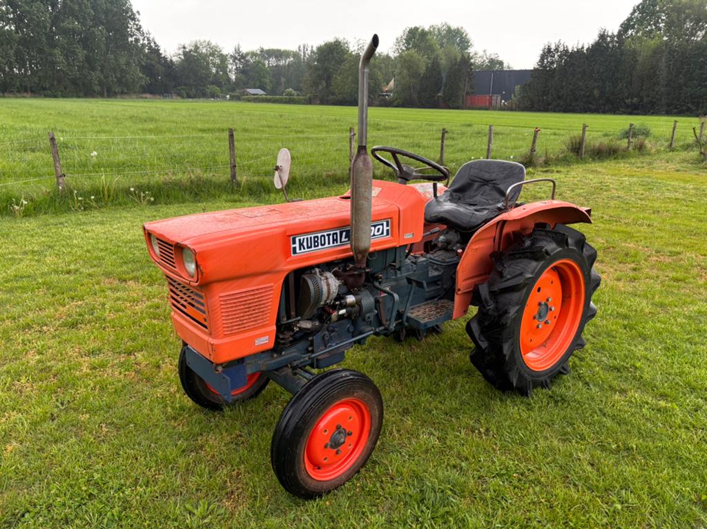 Nette Kubota L1500 tractor, Autres marques, Jusqu'à 2500, Jusqu'à 80 ch, Enlèvement