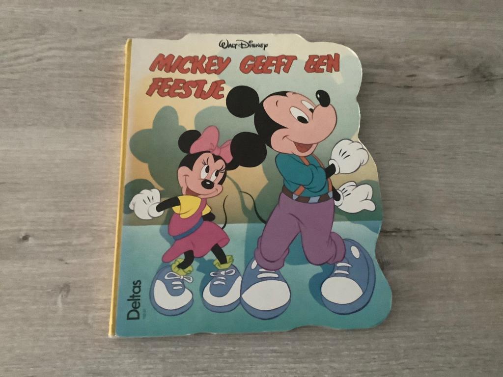 Walt Disney Mickey geeft een feestje vintage voorleesboek, Gelezen, Jongen of Meisje, Walt Disney, Ophalen of Verzenden