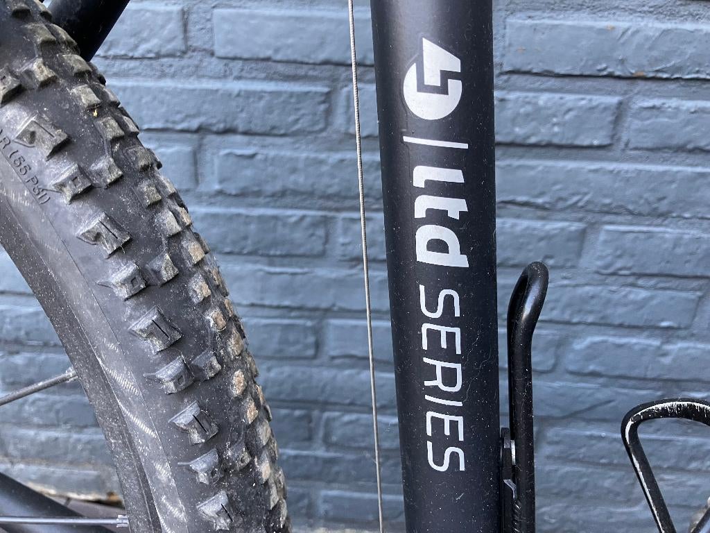 Mountainbike (Nieuwe prijs!), Gebruikt, Vering, Schijfrem, Ophalen