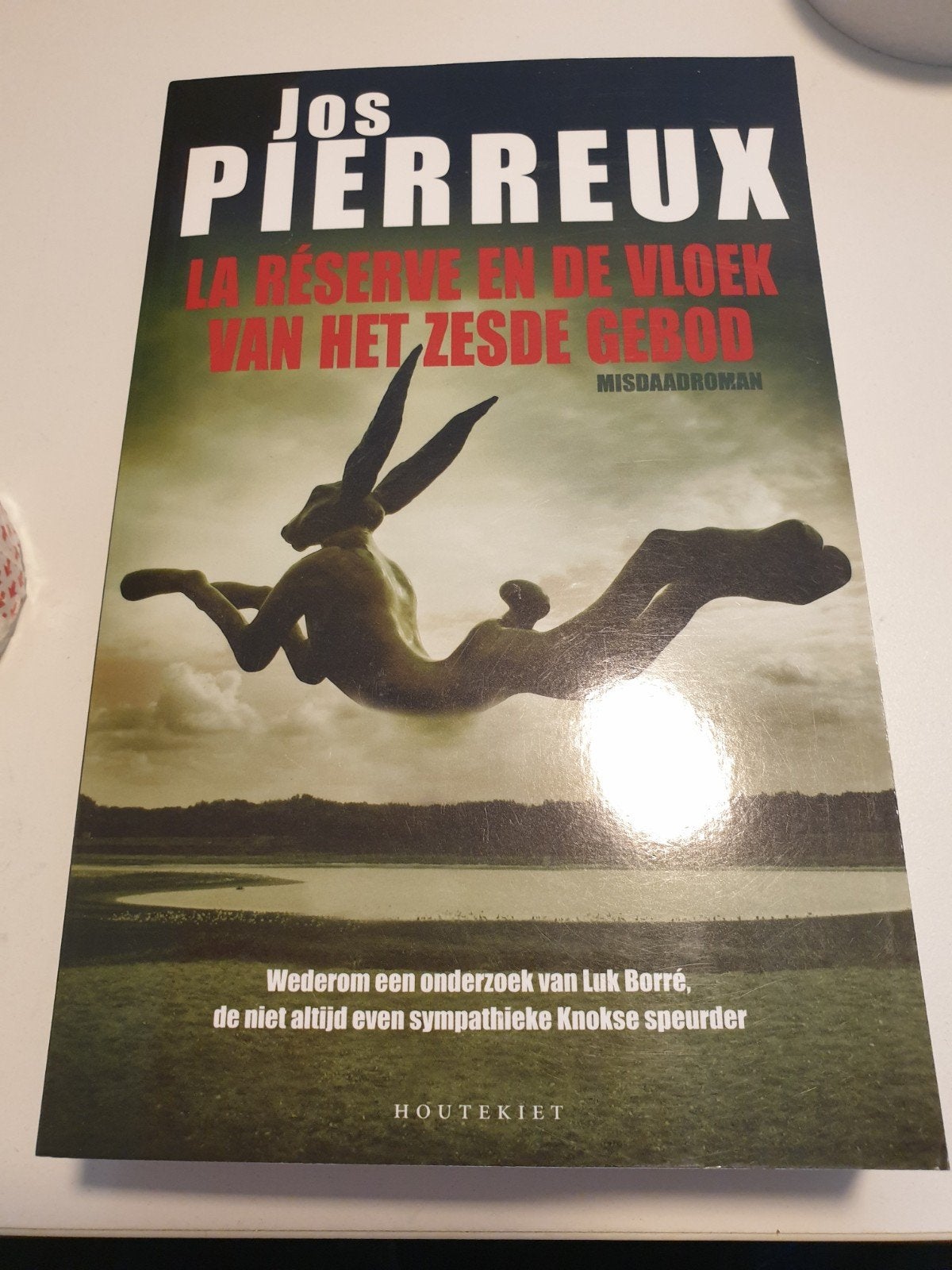 Jos Pierreux - La Réserve en de vloek van het zesde gebod, Boeken, Ophalen of Verzenden, Zo goed als nieuw, J. Pierreux