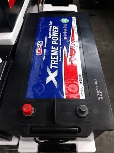 Batterie ultra résistante Xtreme Power 12 V 225 ah 1150 A., Autos : Pièces & Accessoires, Enlèvement ou Envoi, Utilisé