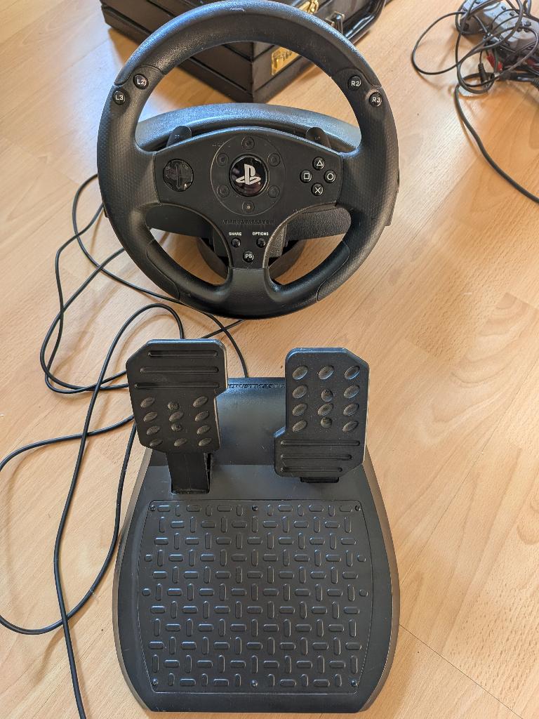 Volant de course T80 Racing Wheel pour PS3/PS4, Enlèvement, Comme neuf, PlayStation 3