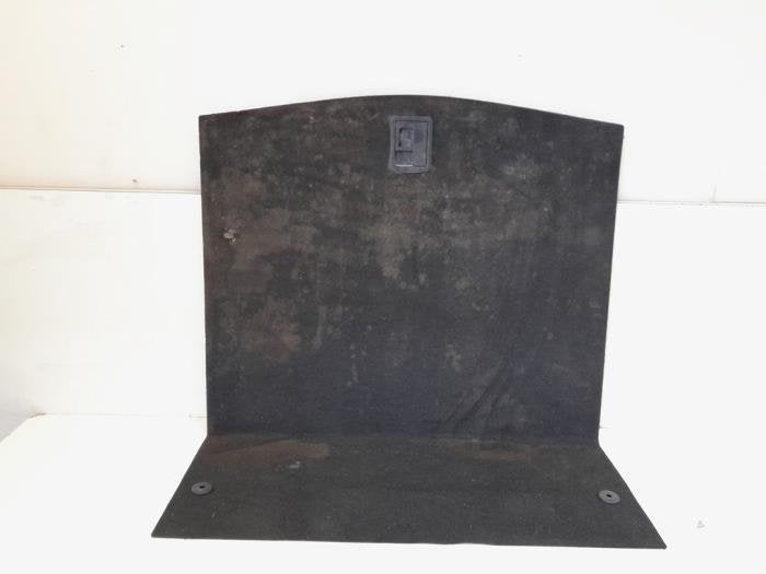 Plaque sol coffre d'un Audi A4, -, 3 mois de garantie, Audi, Utilisé