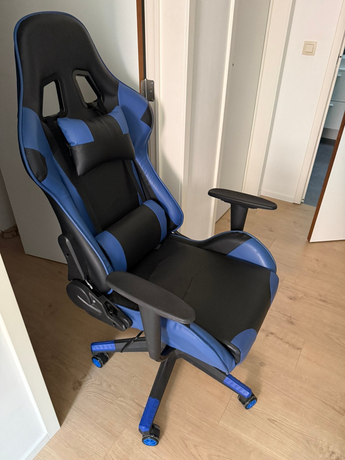 Game stoel, Ophalen, Zo goed als nieuw