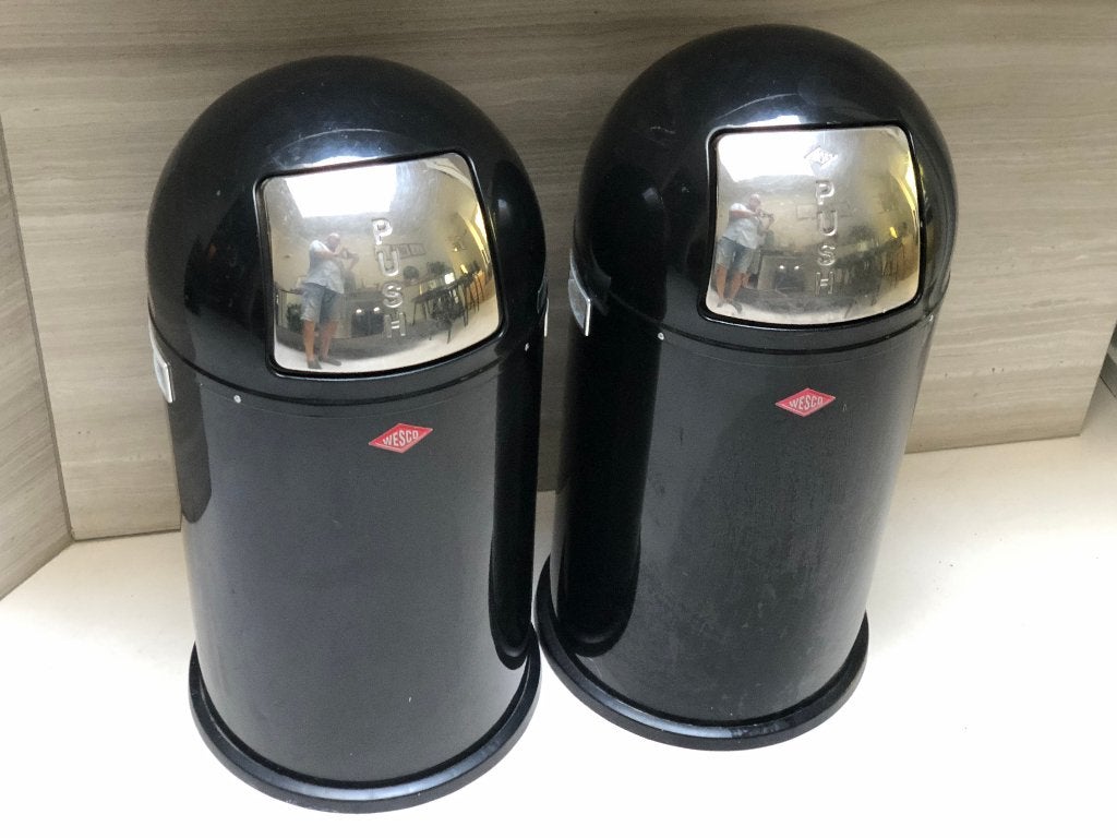 2 Wesco pushboy vuilnisbakken met binnenemmers, Huis en Inrichting, Ophalen, Gebruikt, 40 liter of meer, 75 – 100