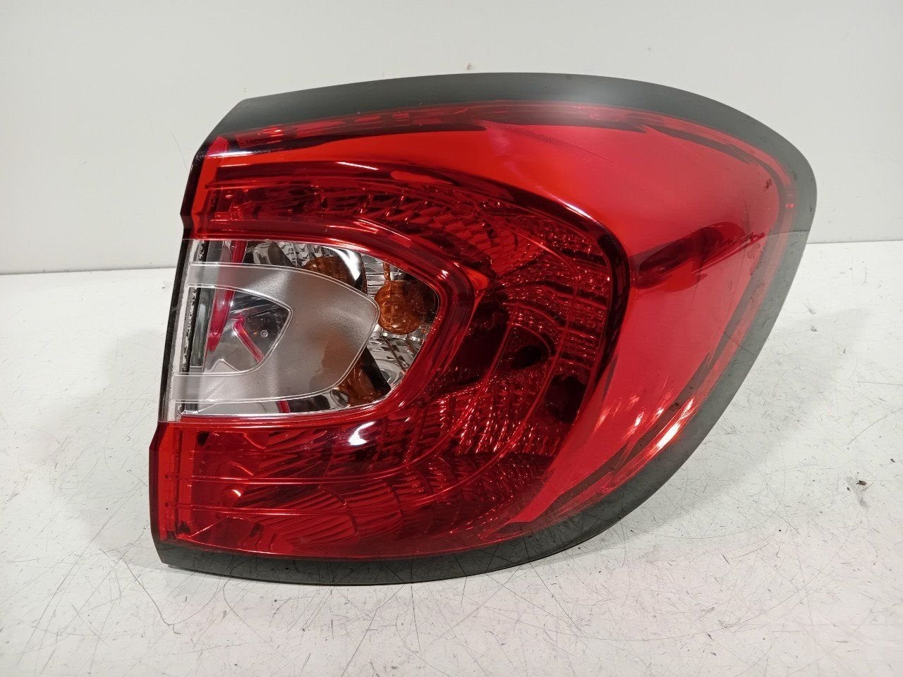 Achterlicht carrosserie rechts Renault Captur, Onderdelen@venauto.nl, Van der Ven Autorecycling B.V., Gebruikt, Ettenseweg 76, 4706 PB Roosendaal, The Netherlands