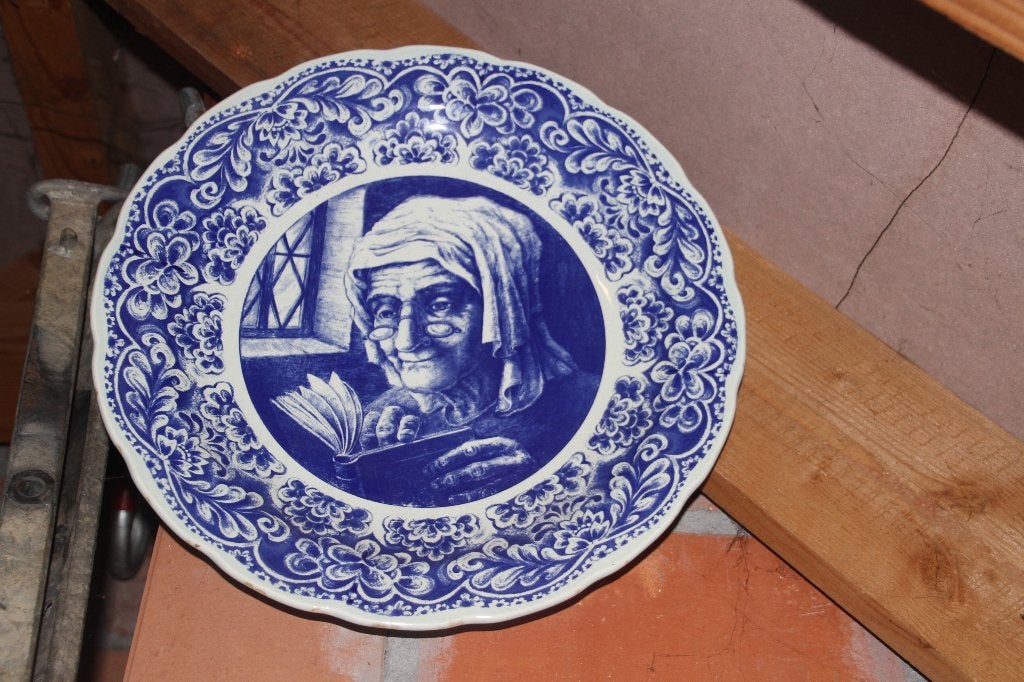 Bord delfts blauw, Ophalen