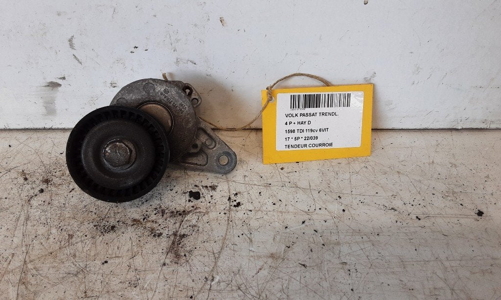 GALET TENDEUR DE COURROIE Passat (3G2) (04L903315A), Volkswagen, Volkswagen AG, Utilisé, Kundenbetreuung@volkswagen.de