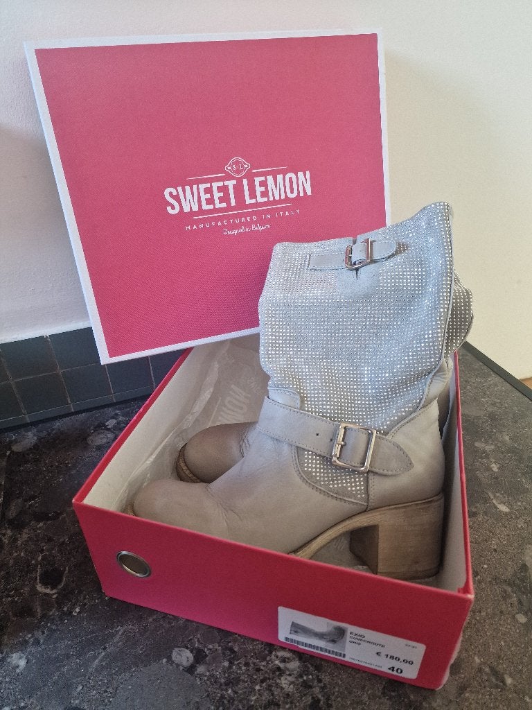 Sweet Lemon - bottes croûte cuir - 40, Vêtements | Femmes, Chaussures, Gris, Comme neuf, Enlèvement, Boots et Botinnes