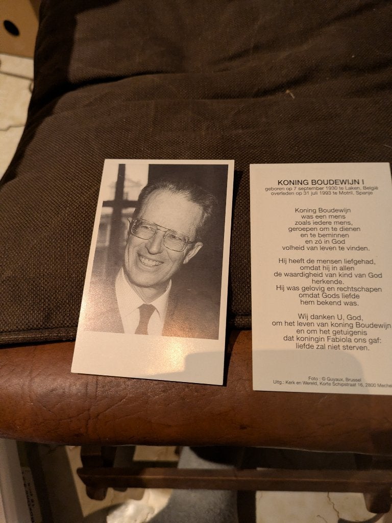 K.Boudewijn bidprentje, Verzamelen, Koningshuis en Royalty, Ophalen of Verzenden, Zo goed als nieuw, Kaart, Foto of Prent