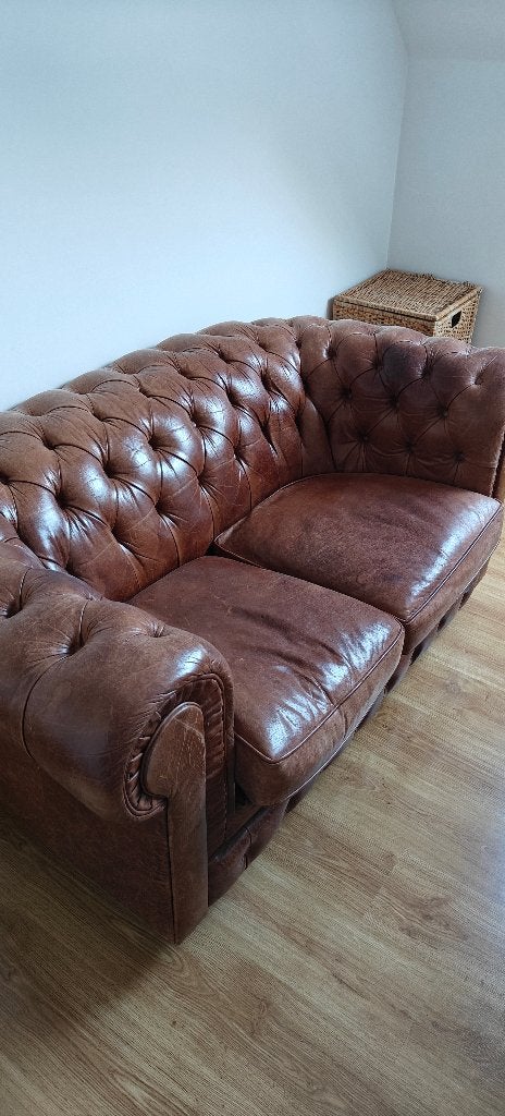 Originele Chesterfield zetel met label, Ophalen