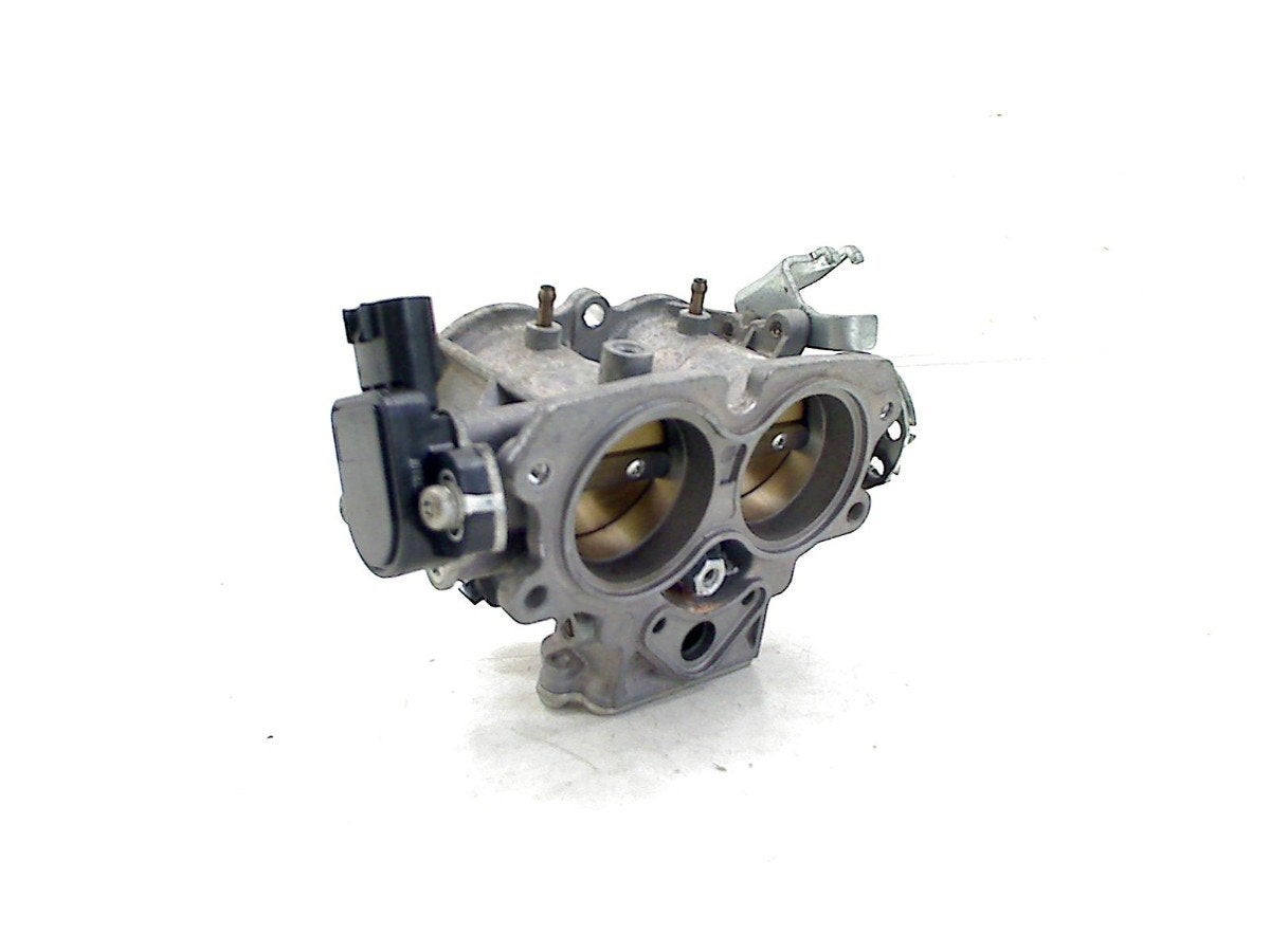 GASKLEPHUIS Yamaha XVS 1300 (01-1970/-), Motoren, Yamaha Motor Europe N.V., Gebruikt, Customersupport@yamaha-motor.co.uk, Koolhovenlaan 101
1119 NC  Schiphol-Rijk, NL