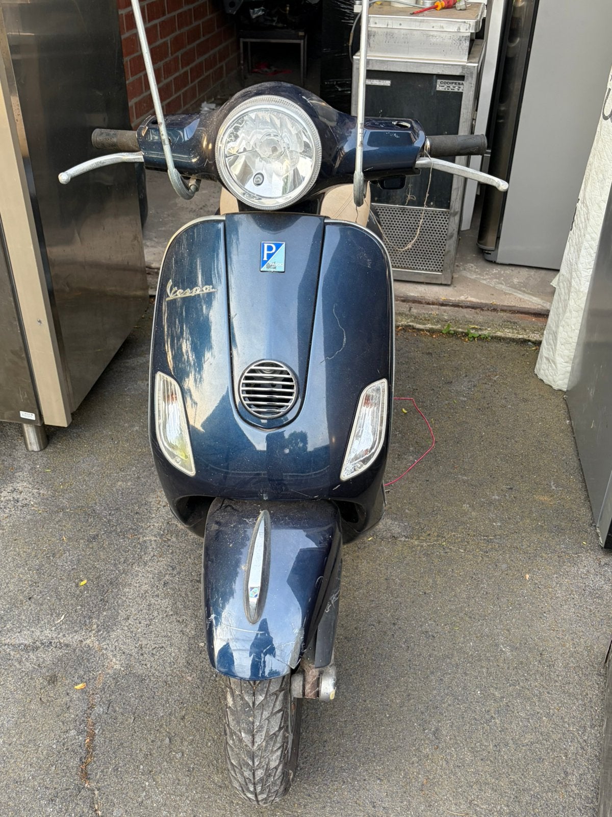 Vespa Lx 50 voor reparatie of onderdelen, Fietsen en Brommers, Ophalen of Verzenden, Zo goed als nieuw, 50 cc, Vespa LX