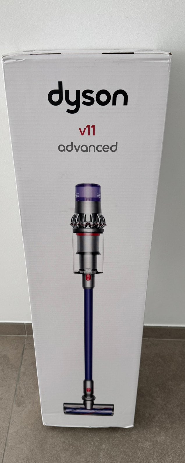 Dyson V11 Advanced - Purple edition - Nieuw - Spotprijs, Electroménager, Enlèvement ou Envoi, Comme neuf, Dyson