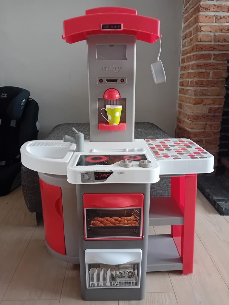 Speelgoedkeuken van Smoby, Ophalen