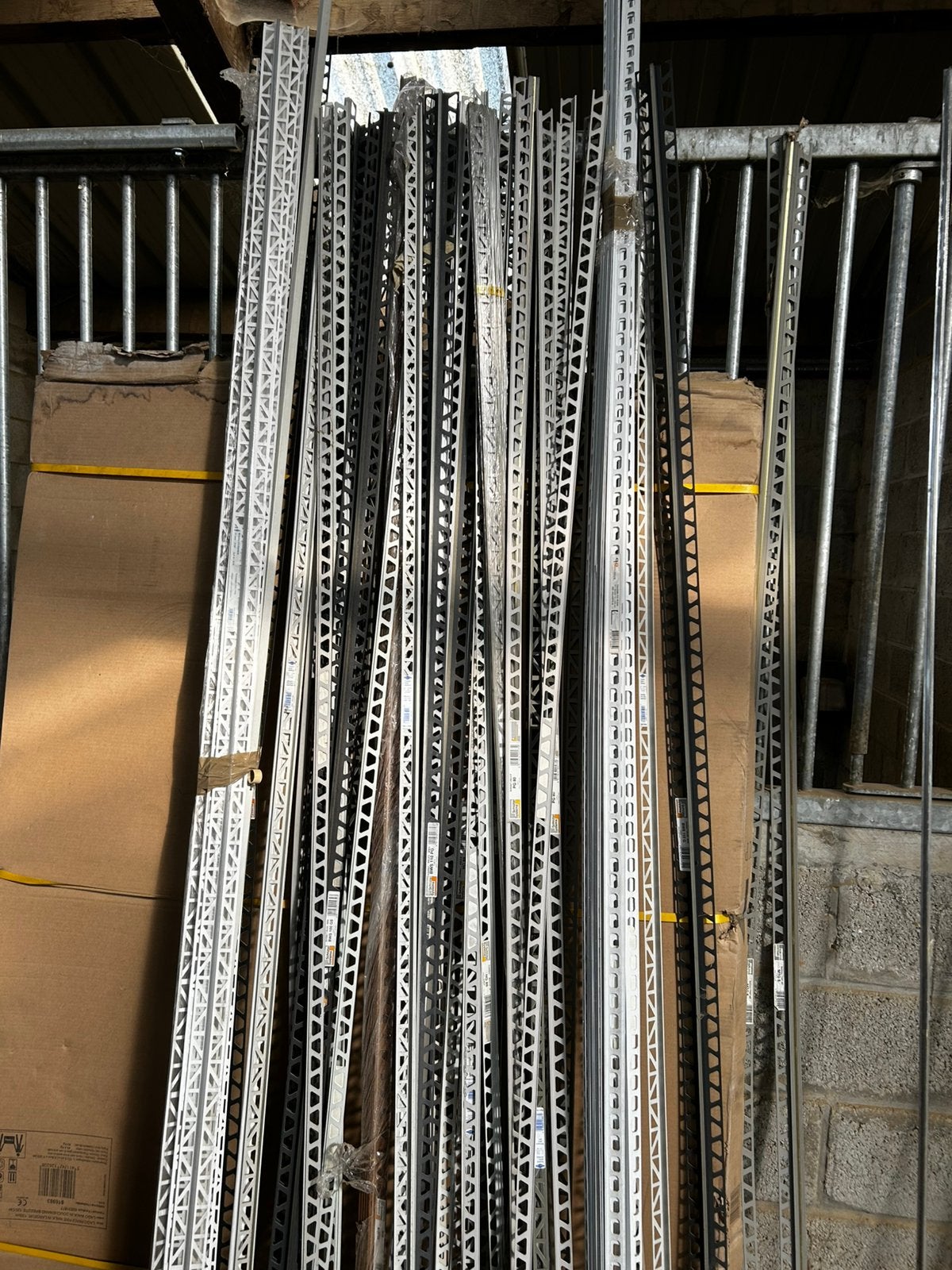Tres gros mot profil carrelage neufs aluminium, inox, laiton, Enlèvement, Comme neuf