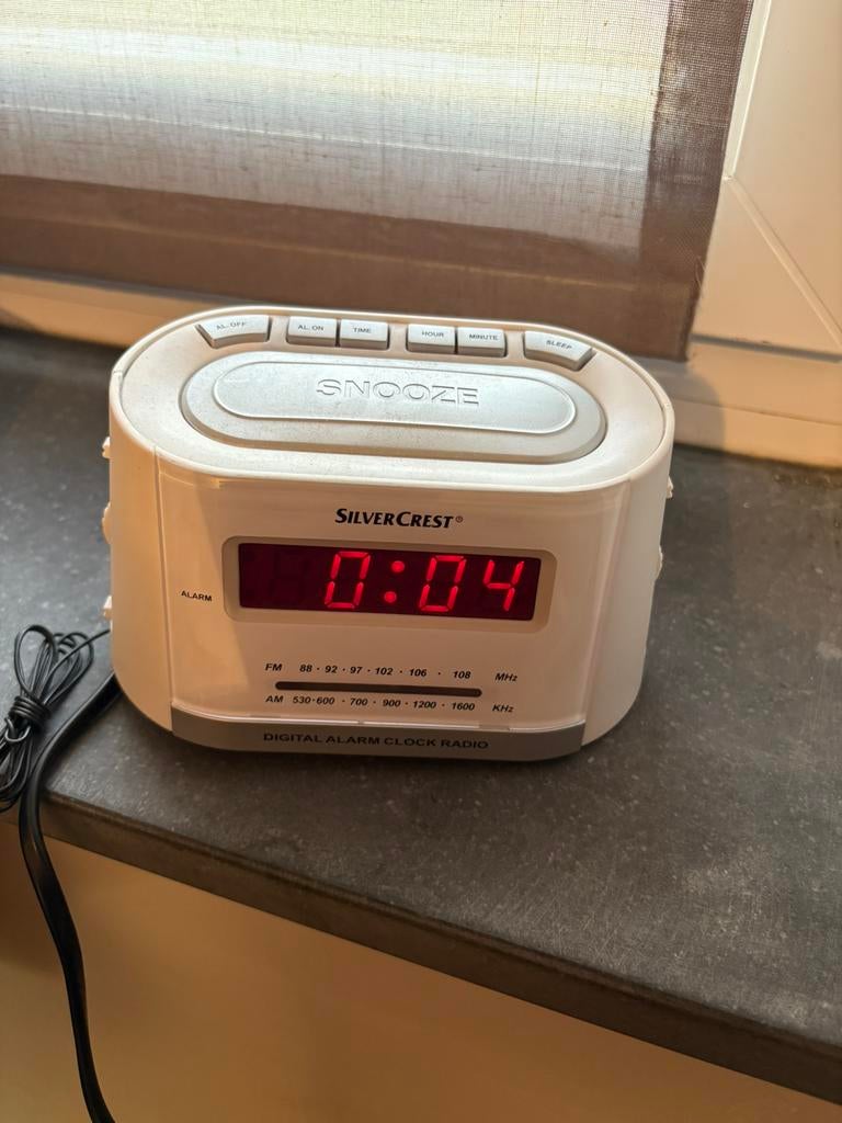 Klokradio, Ophalen, Zo goed als nieuw